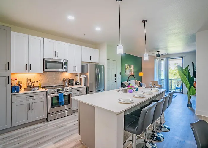 Apartment Glitzy 2br Walk To Westgate Pool Gym Wd *