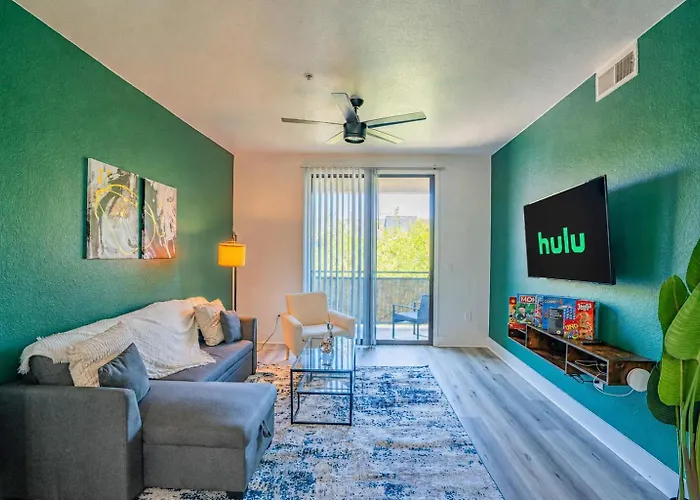 Glitzy 2br Walk To Westgate Pool Gym Wd Apartment Glendale